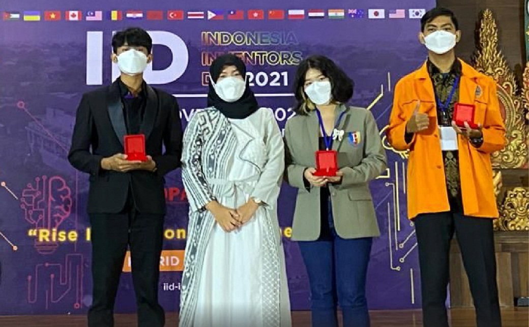 Mahasiswa Podomoro University raih prestasi di Indonesia Inventors Day 2021.