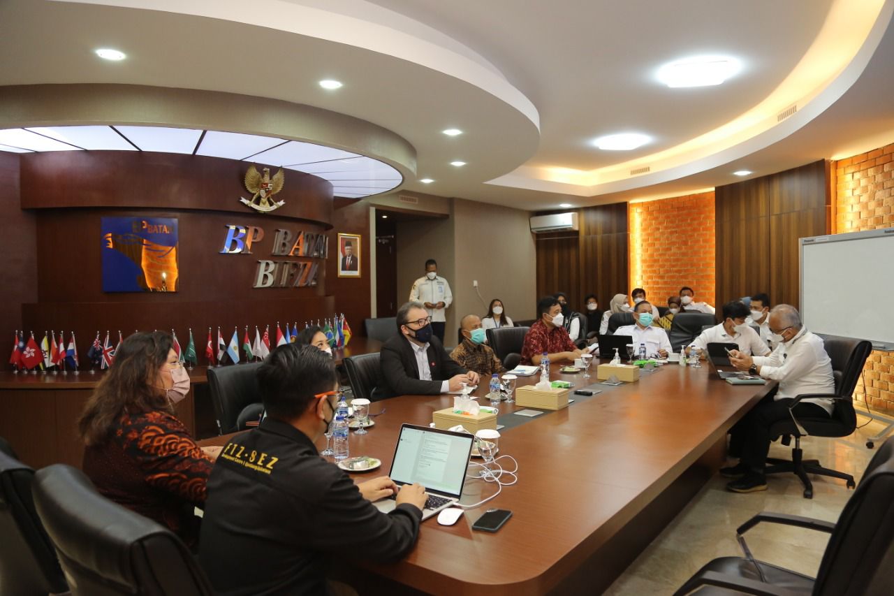BP Batam menerima kunjungan perwakilan Kedutaan Besar Denmark untuk Indonesia di Ruang Rapat Marketing Center BP Batam, Kamis (9/12).