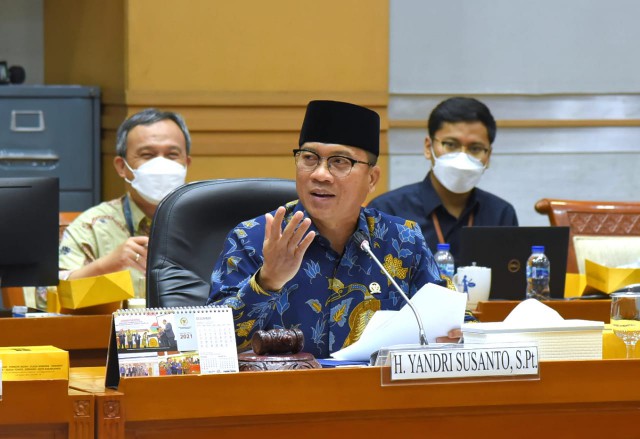 Ketua Komisi VIII DPR RI Yandri Susanto