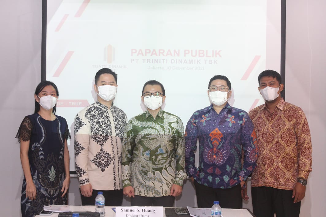 Direksi dan Komisaris Triniti Damanik dalam Public Expose, Jumat (10/12) 