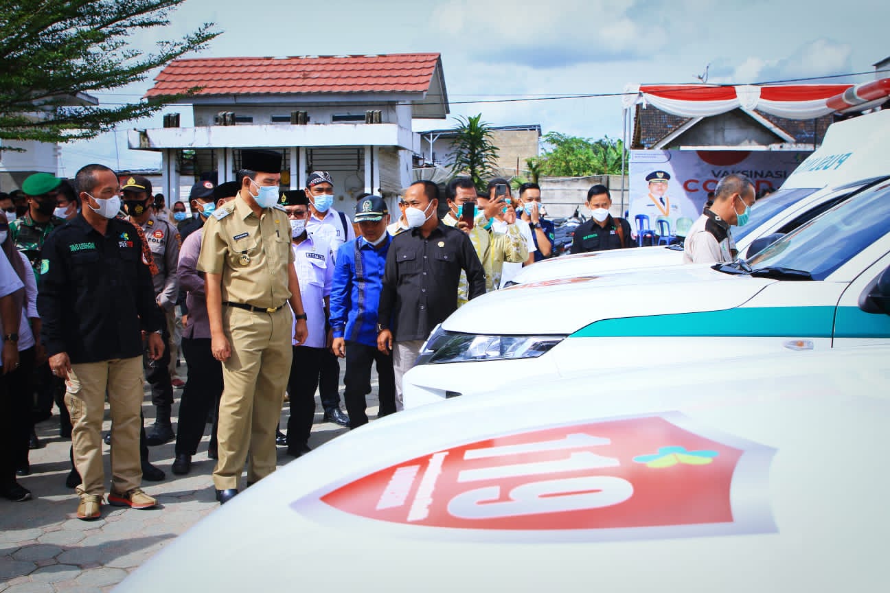 Plt Bupati Musi Banyuasin Beni Hernedi meresmikan Gedung Ponek RSUD Bayung Lencir dan Puskesmas Sri Gunung di Halaman RSUD