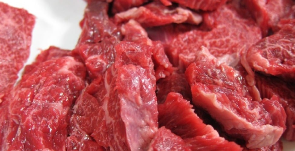 Stok daging sapi/kerbau bakalan impor siap potong setara daging per 17 Desember 2021 mencapai 21.100 ton.