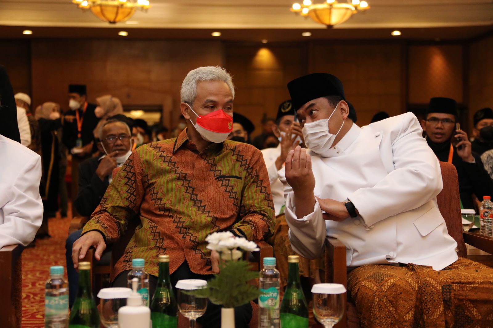 Gubernur Jawa Tengah Ganjar Pranowo (batik) hadiri Kongres ke 41 Syarikat Islam, Jumat (3/12) di Surakarta.