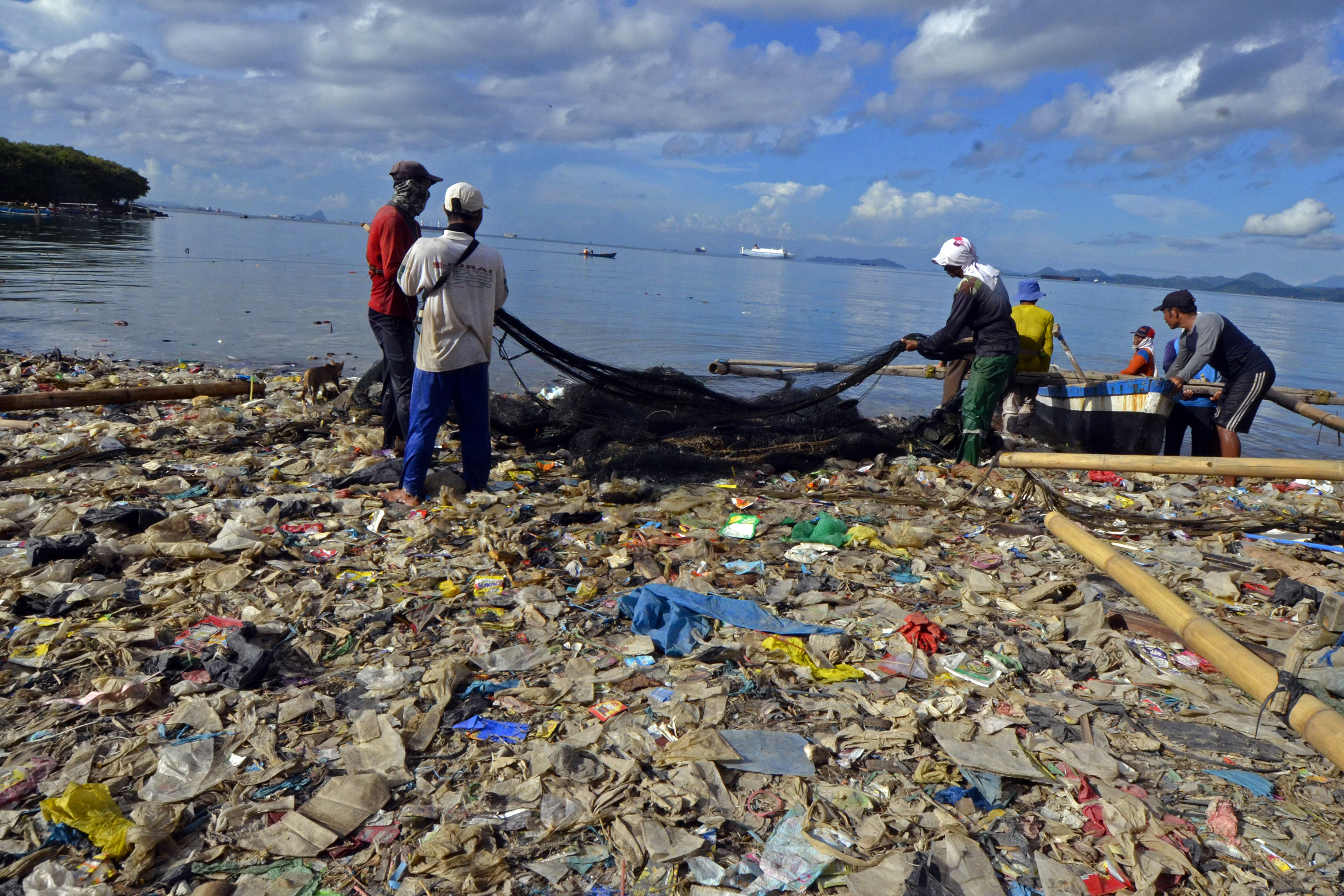Amerika Serikat Penyumbang Terbesar Limbah Plastik di Dunia