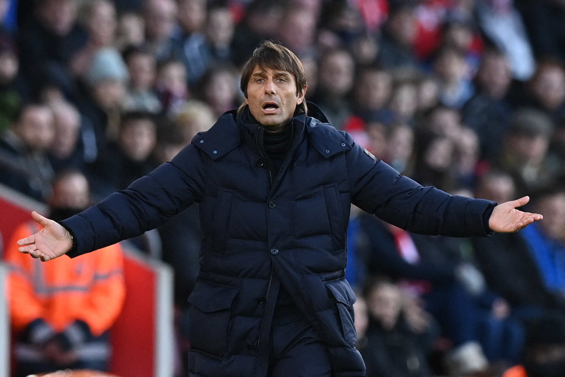 Pelatih Tottenham Hotspur Antonio Conte