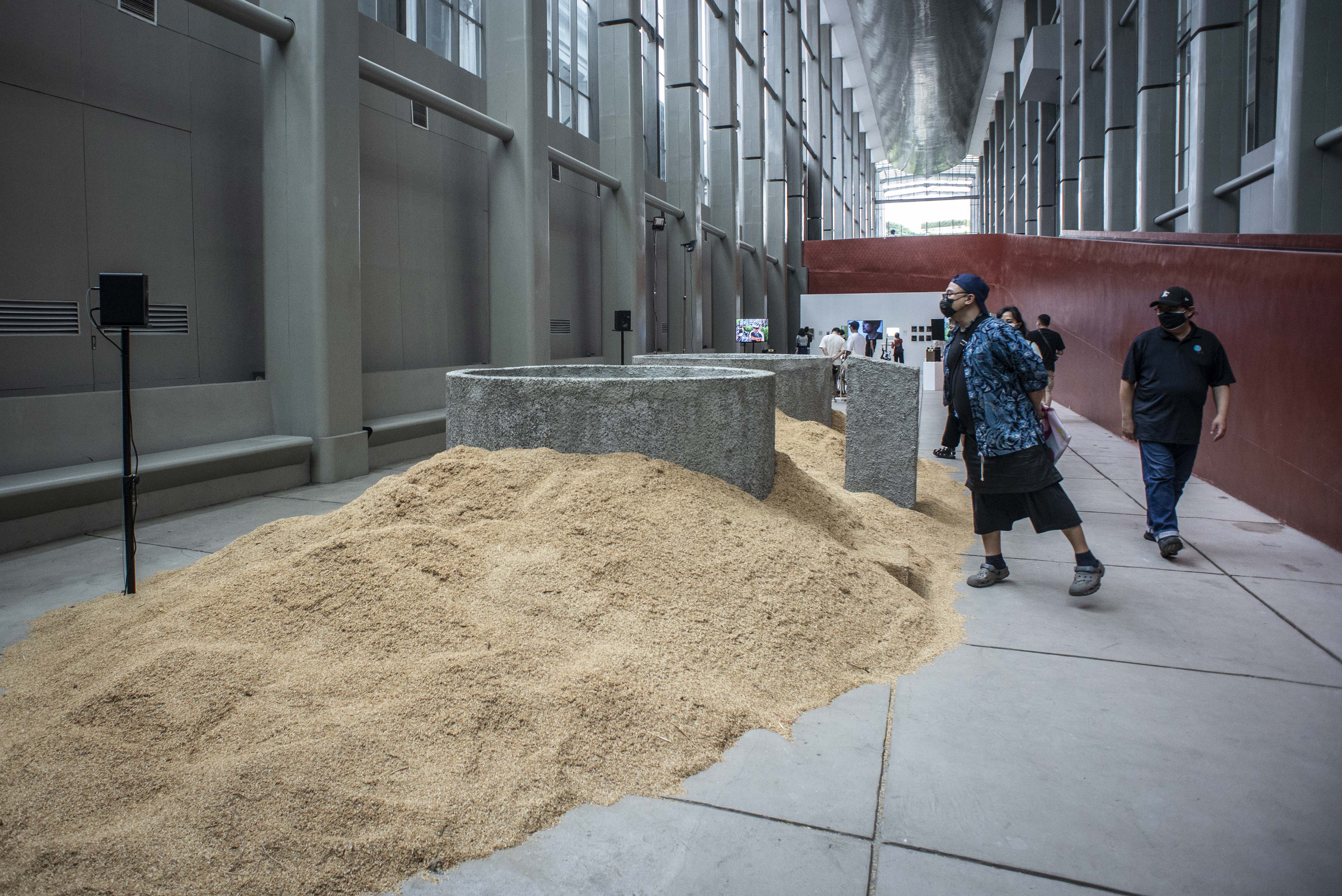 Salah satu karya seni yang ditampilkan pada Jakarta Biennale 2021.