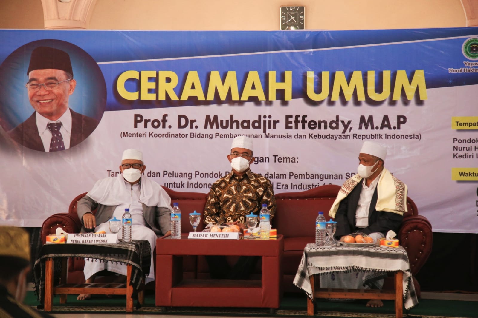 Menko PMK Muhadjir Effendy di Pondok Pesantren Nurul Hakim, Lombok Barat, NTB