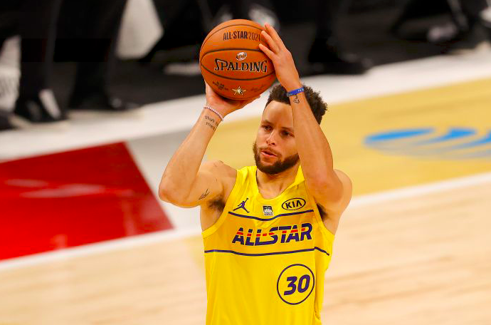 Bintang Golden State Warriors Stephen Curry.