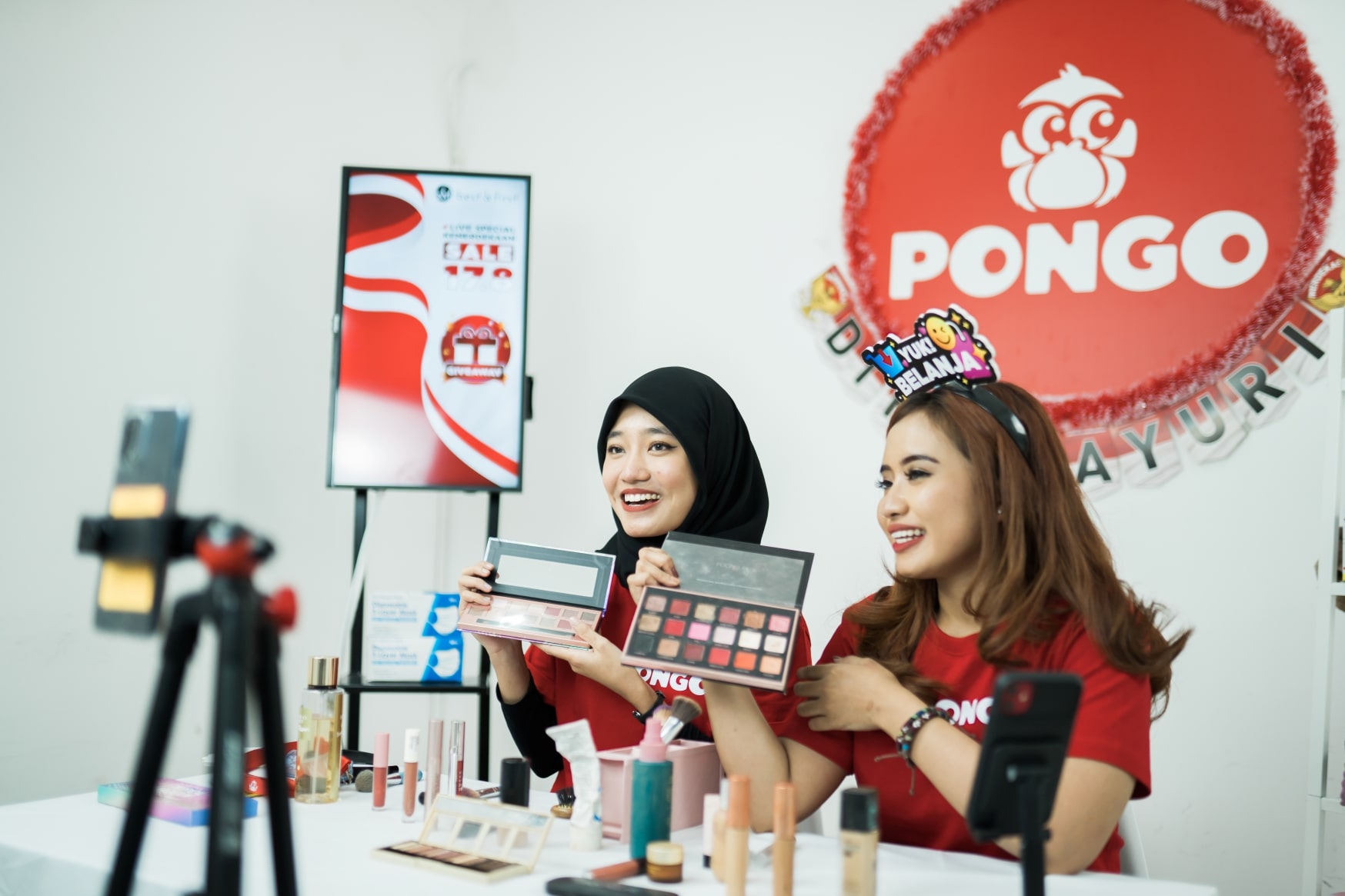 Program Live Shopping Tiktok yang dilakukan Pongo
