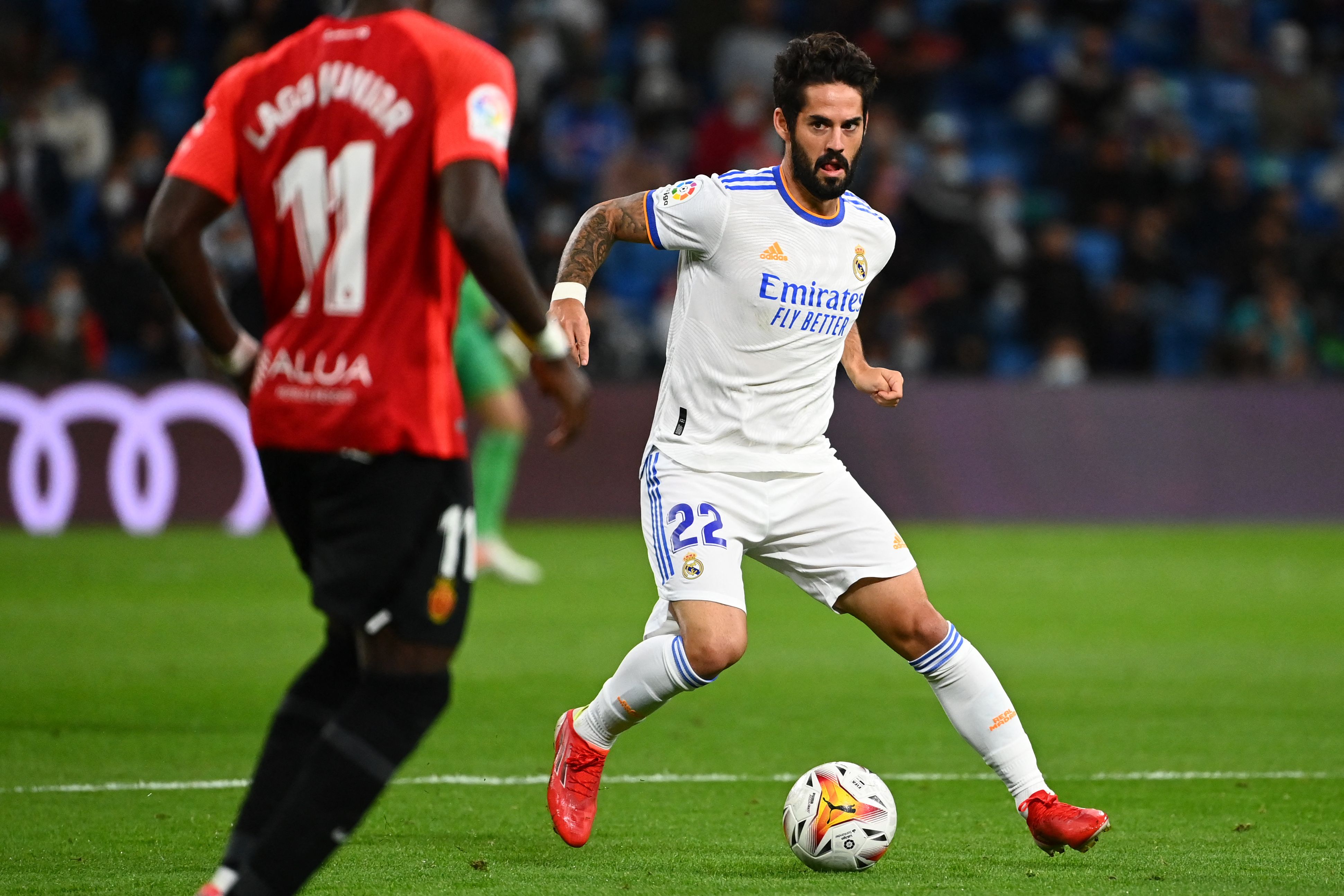 Gelandang Real Madrid Isco dinyatakan positif covid-19