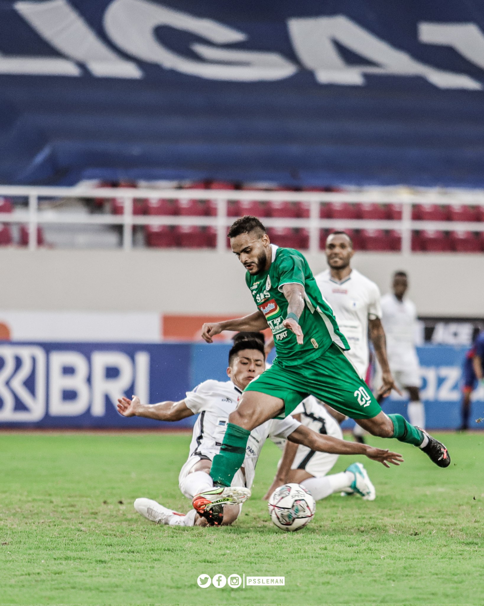 PSS Sleman versus Persipura