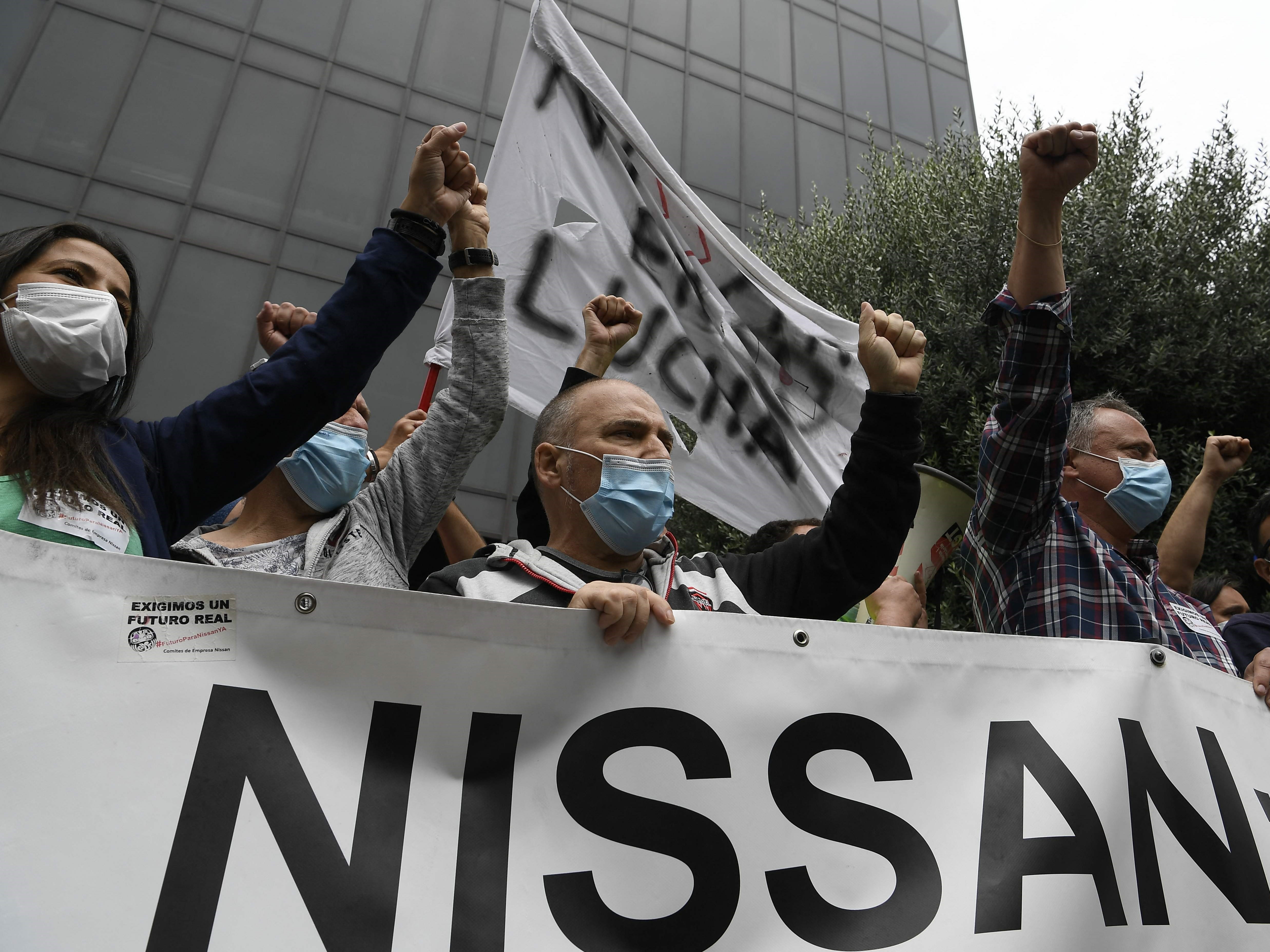 Protes para pegawai Nissan di Barcelona.