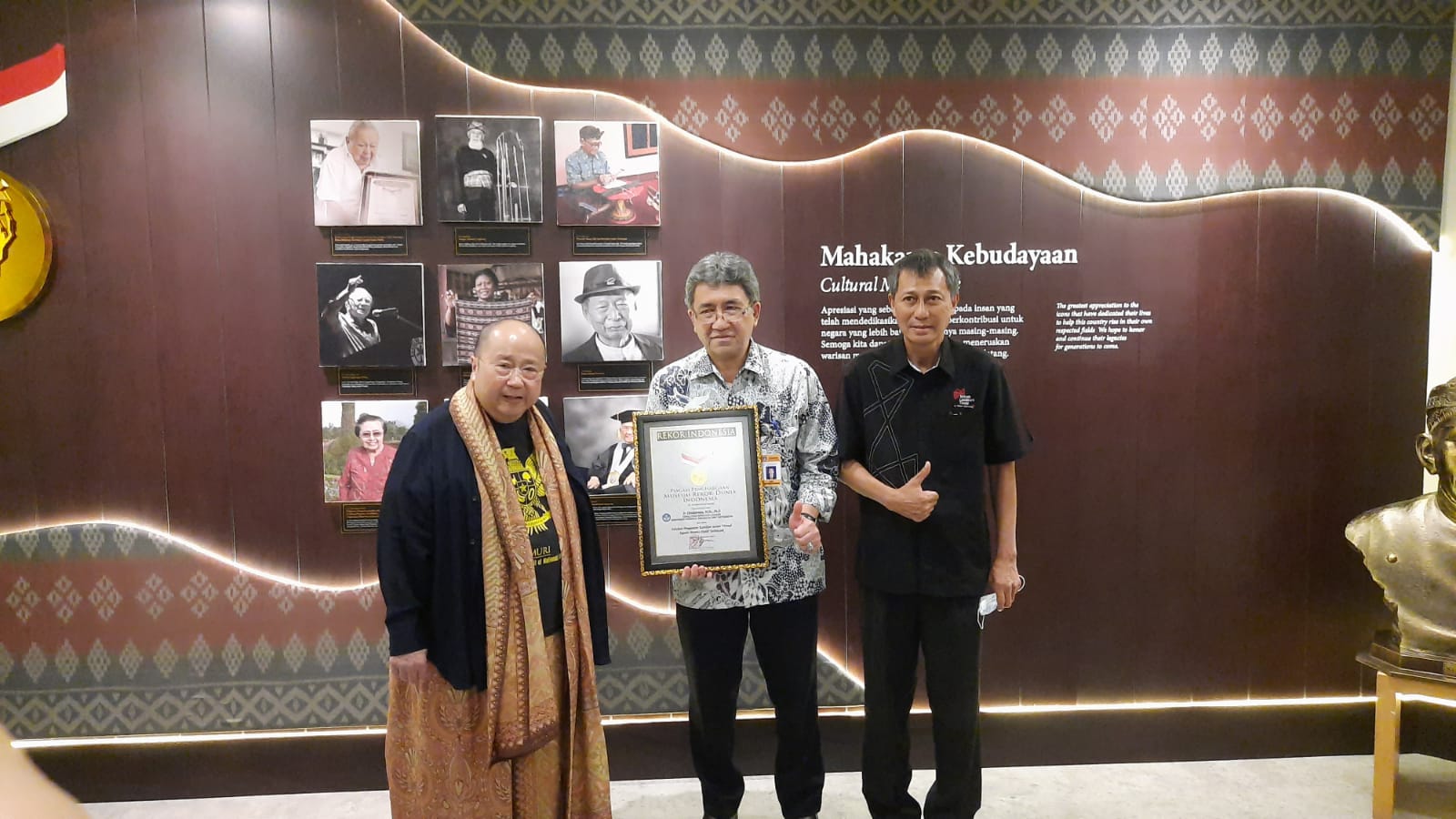 Penyerahan Rekor MURI untuk Puspeka Kemendikbudristek