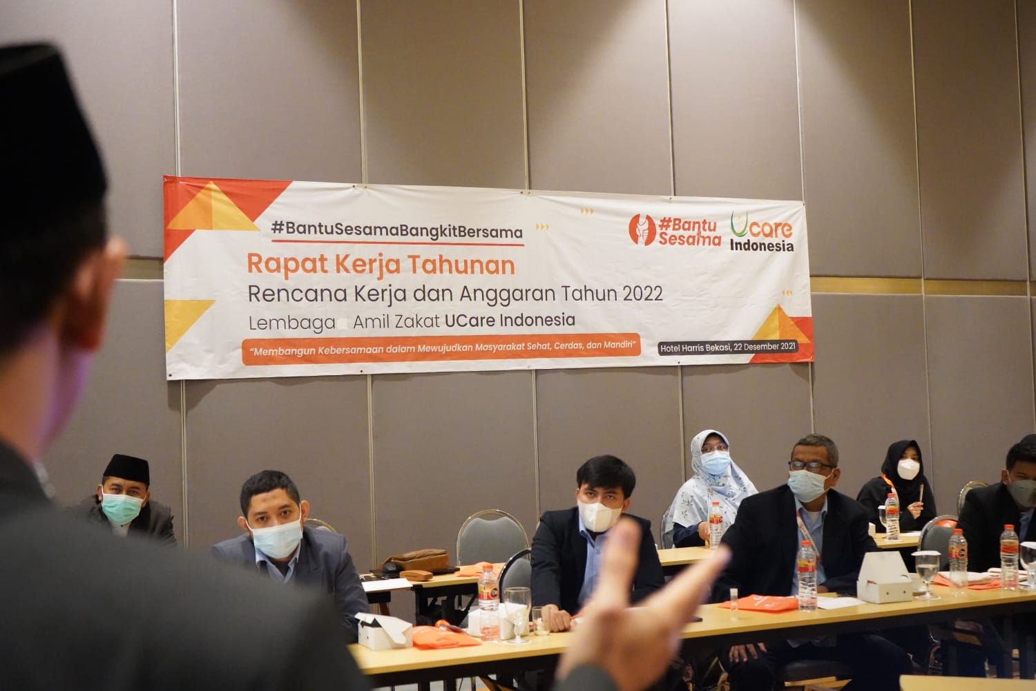 Rapat Kerja Tahunan Rencana Kerja dan Anggaran Tahun 2022 lembaga Amil Zakat UCare Indonesia.