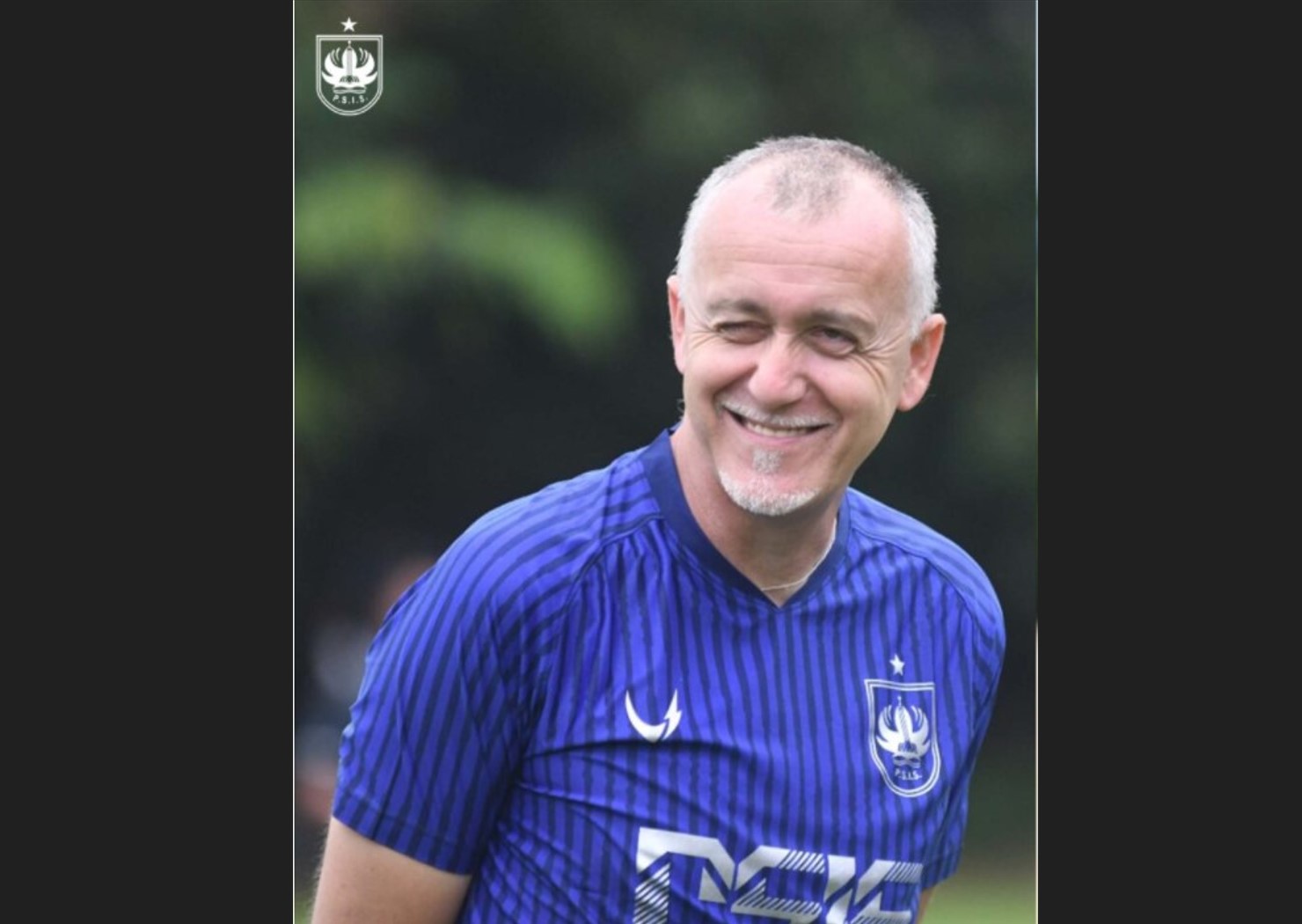 Pelatih PSIS Dragan Djukanovic