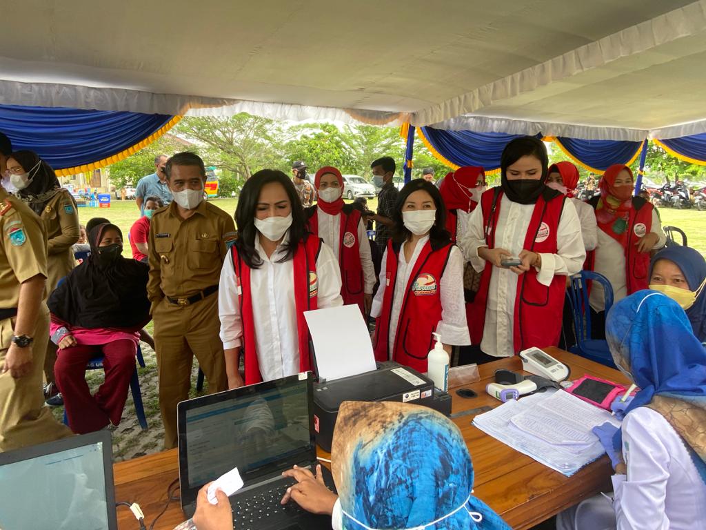 Yayasan Pertiwi Indonesia Salurkan 30.000 Vaksin di Sumsel