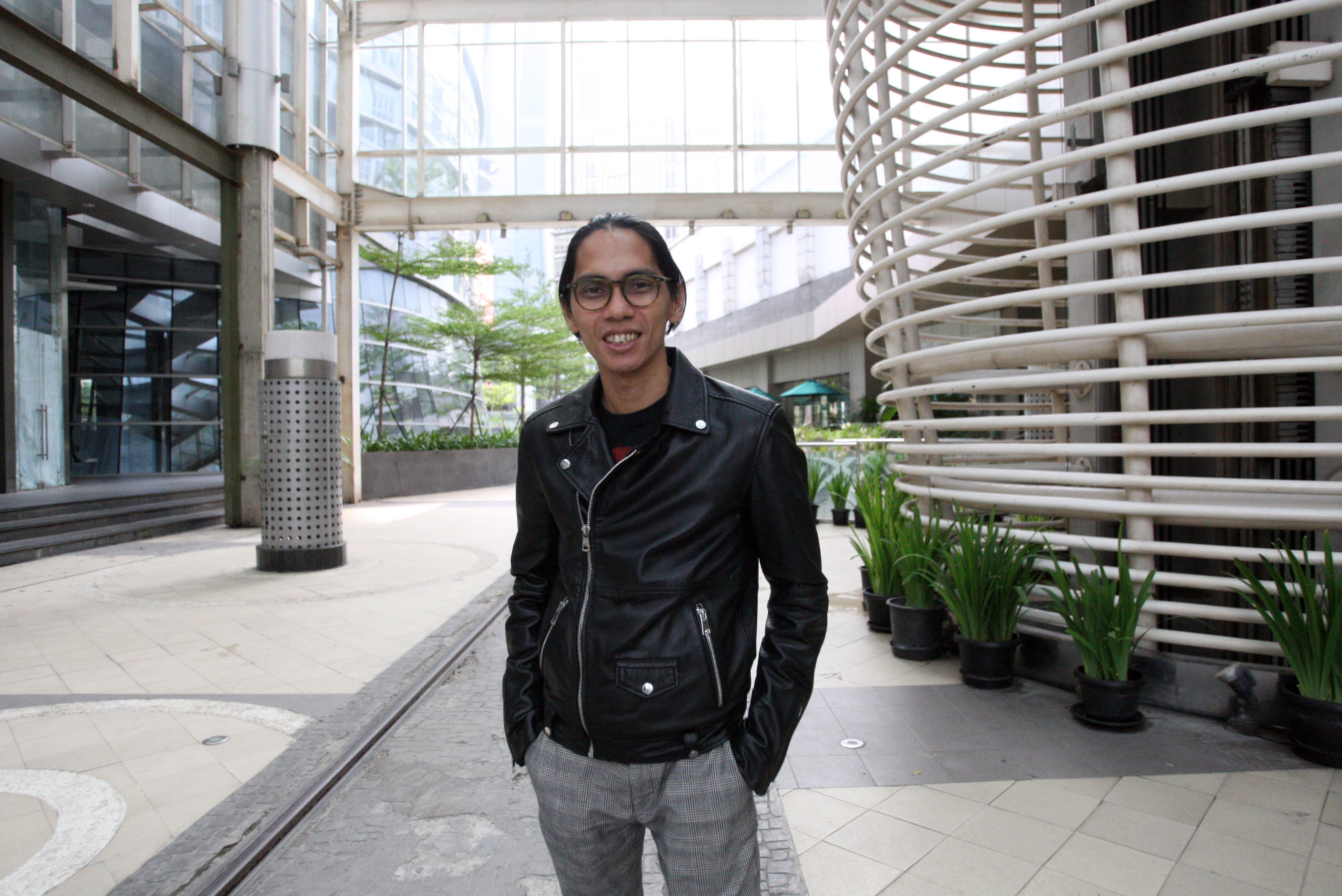 Sutradara film Mencuri Raden Saleh Angga Dwimas Sasongko