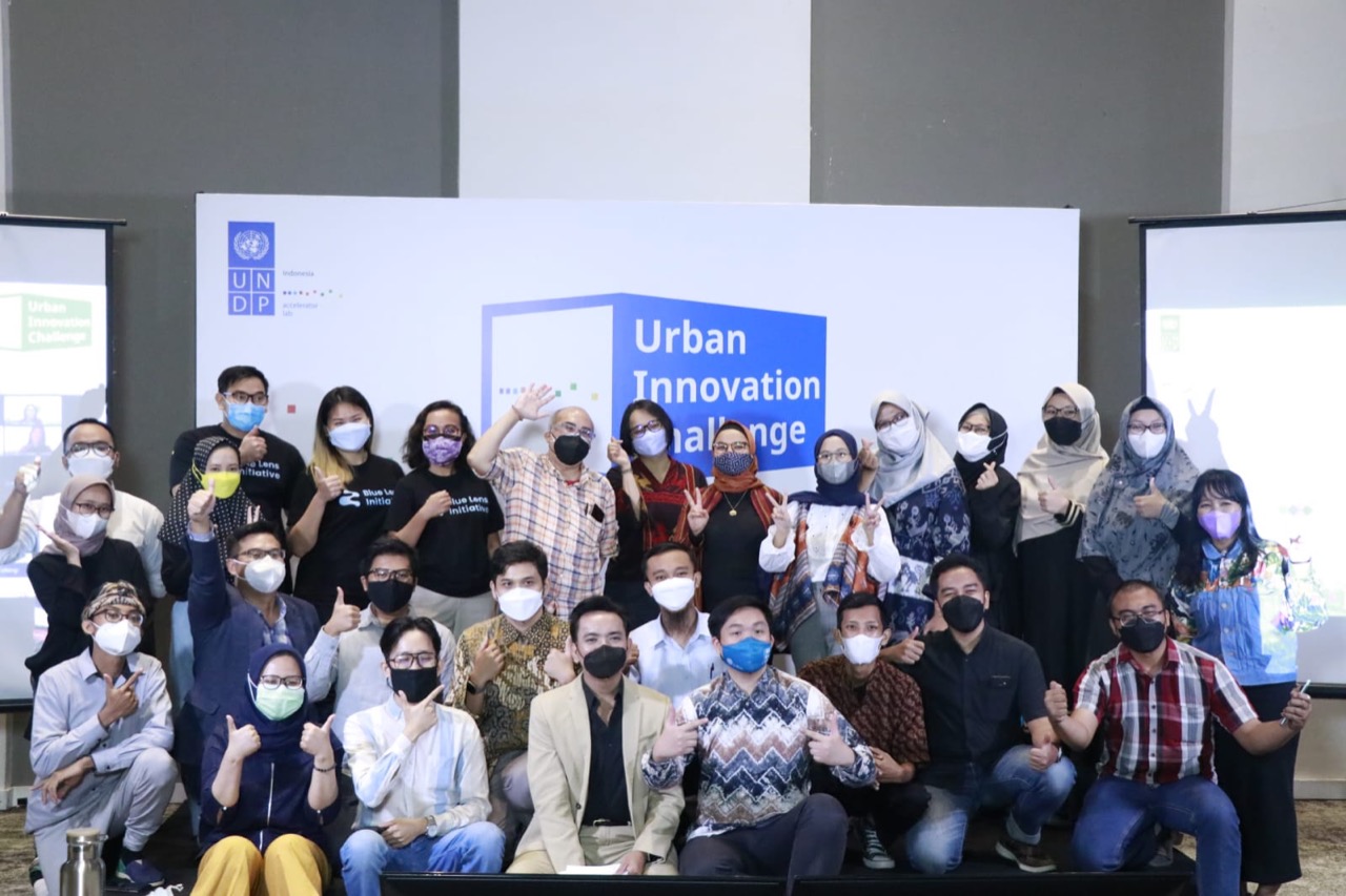 Demo day kegiatan Urban Innovation Challenge yang diselenggarakan secara hybrid, Kamis (16/12).