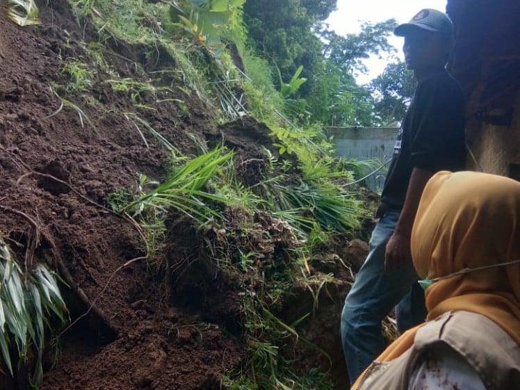 Kondisi pascakejadian longsor di Desa Menawan, Kecamatan Gebog, Kabupaten Kudus.