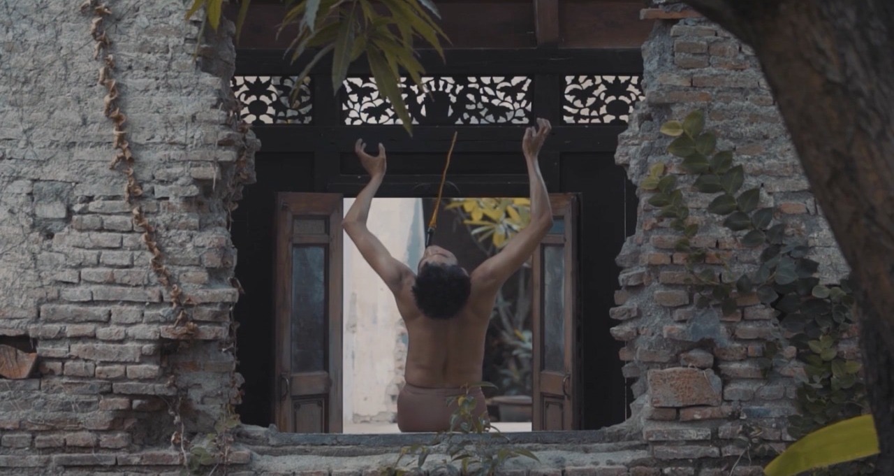 Layar Terkembang 2021 seri Tubuh Mandala adalah eksperimentasi lintas disiplin.