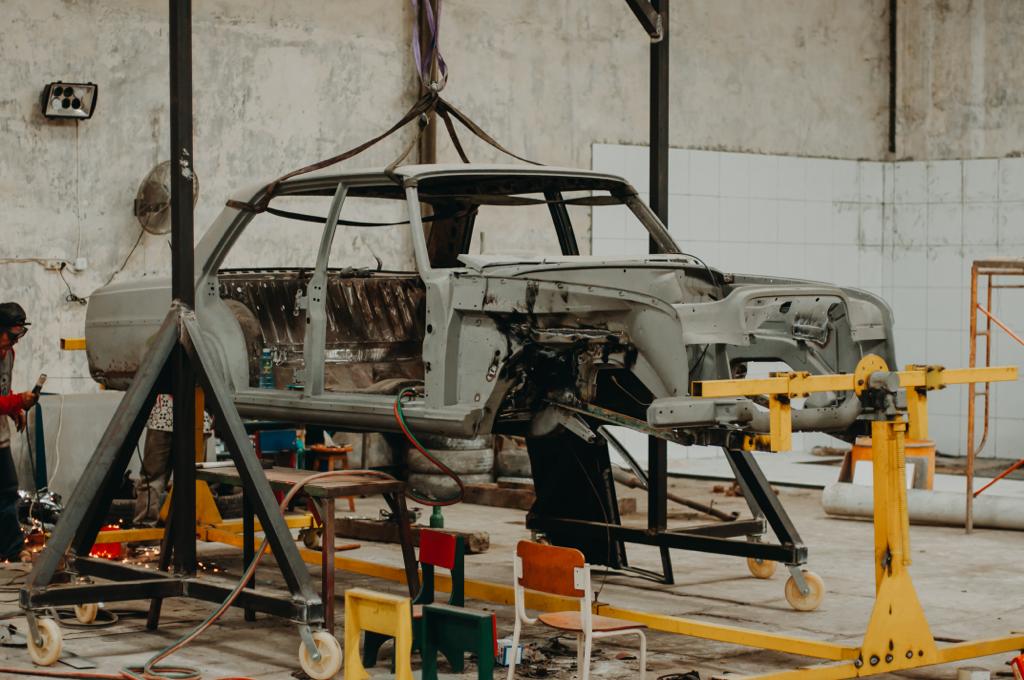 Kuno ID hadir dengan tujuan memfasilitasi segala keperluan penggemar mobil kuno di Indonesia.