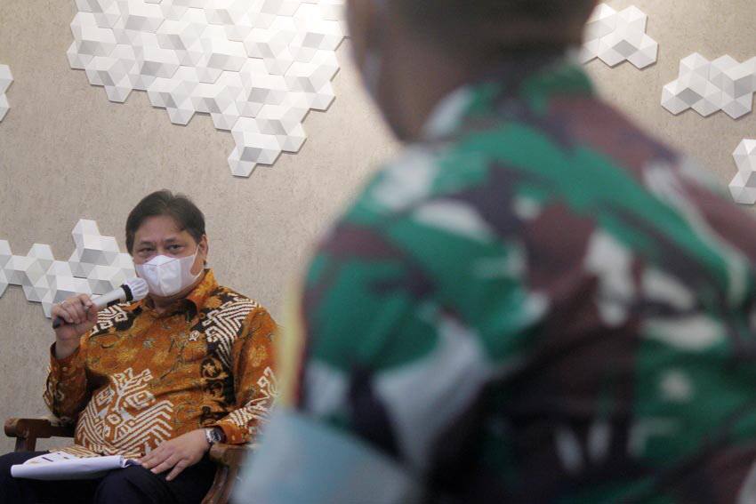 Menko Airlangga Raih PMI Award 2021 Sebagai Tokoh Inspiratif