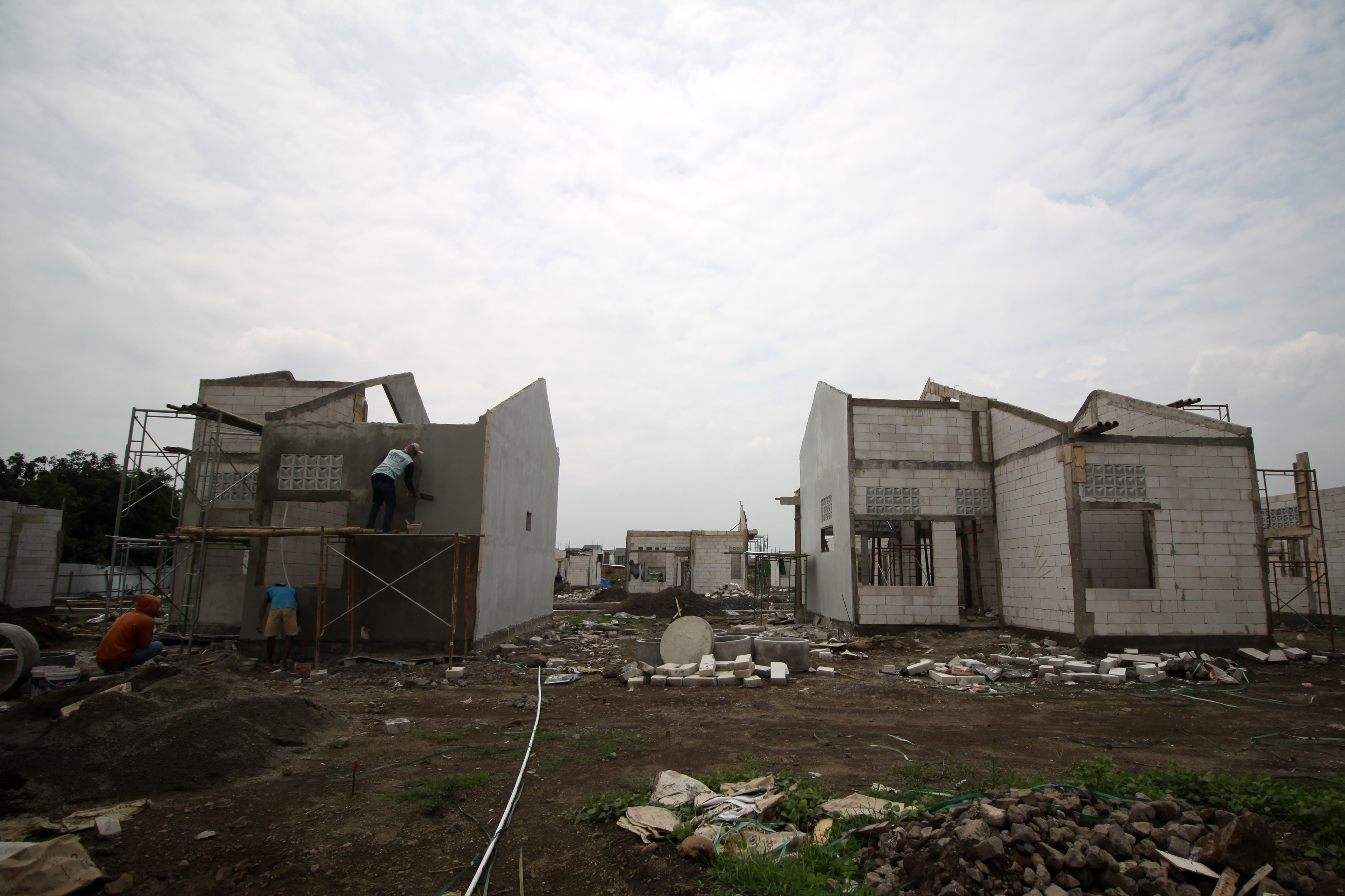  Pembangunan perumahan di Sidoarjo, Jawa Timur