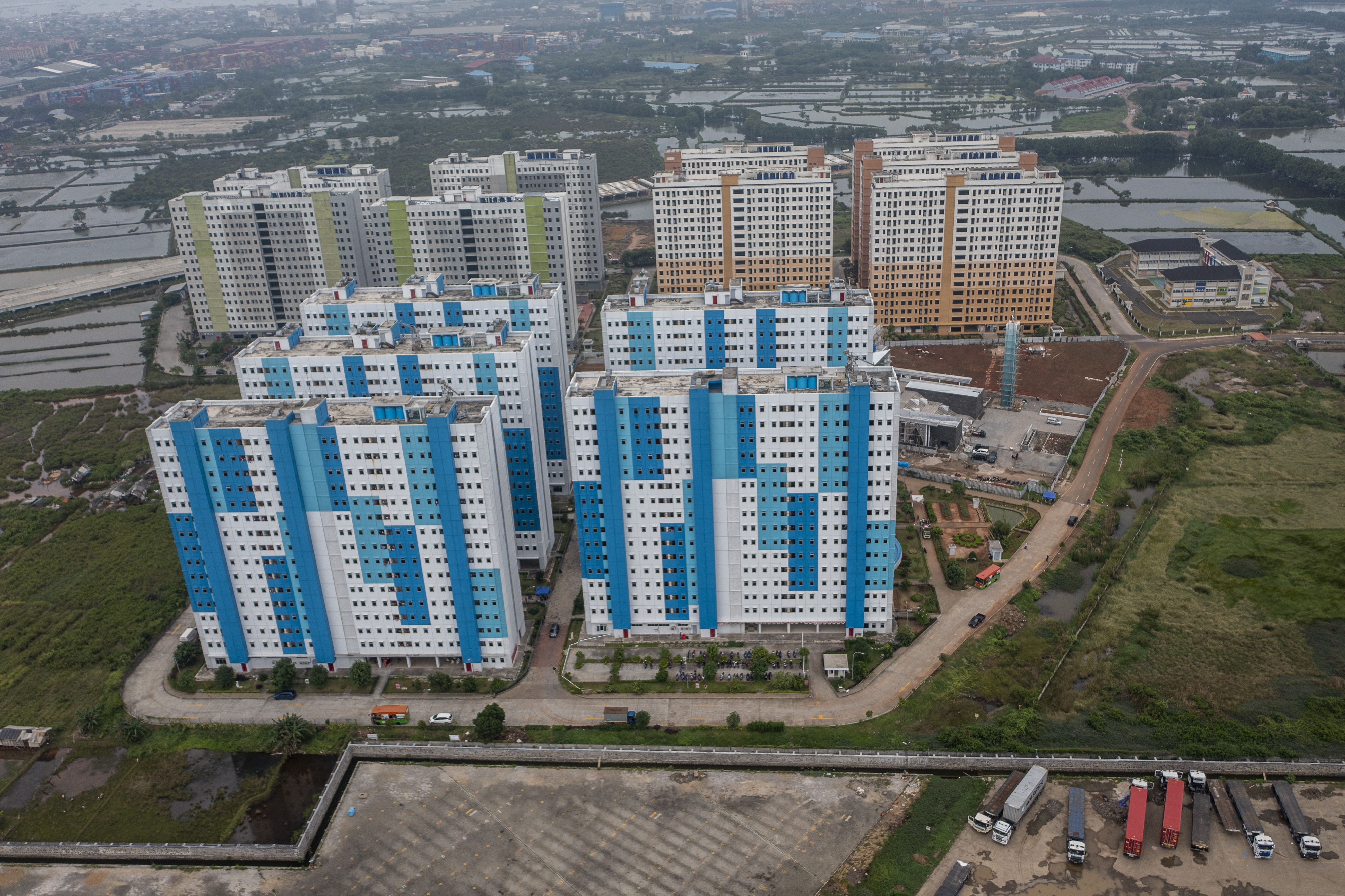 Pemprov DKI Jakarta menyiapkan Rumah Susun Nagrak sebagai lokasi karantina Pekerja Migran Indonesia (PMI) dari luar negeri.