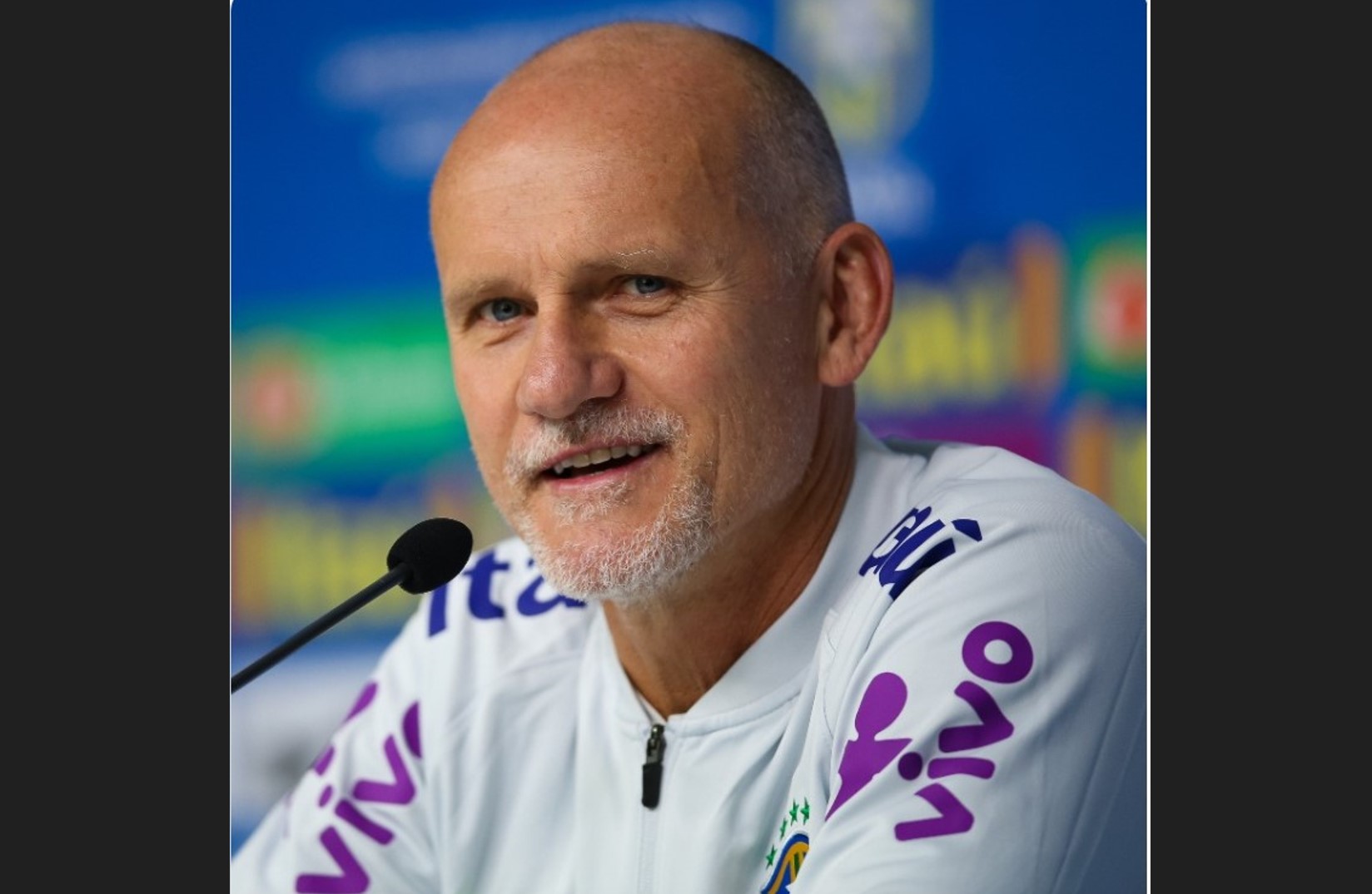 Pelatih penjaga gawang Liverpool Claudio Taffarel