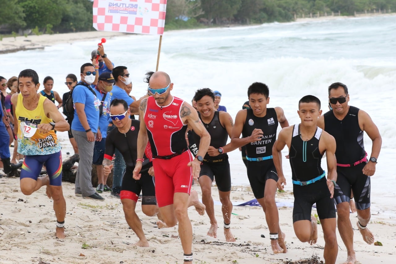 Ajang Belitung Sprint Triathlon 2021