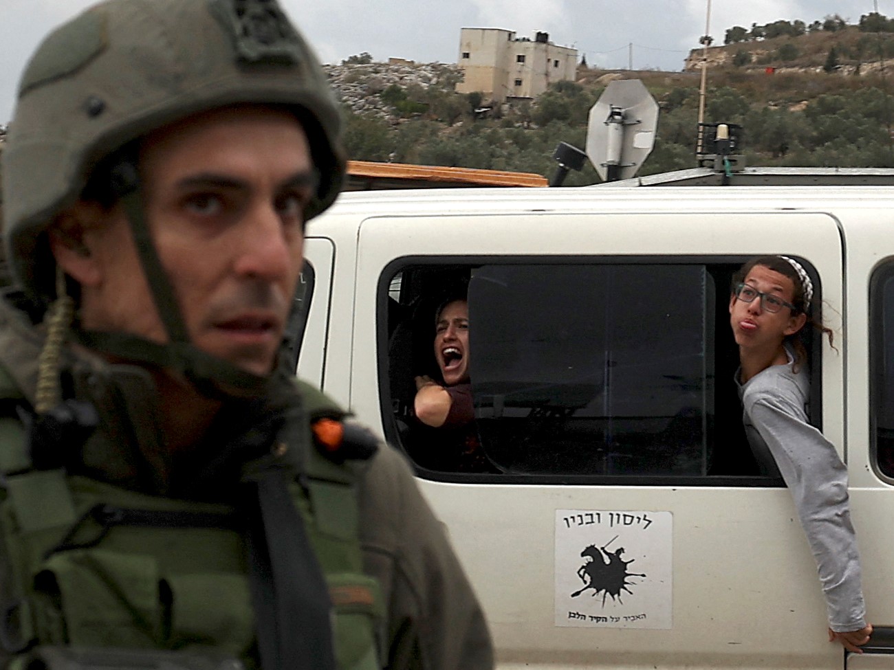 Israel Buru Warga Palestina Tersangka Penembakan di Tepi Barat