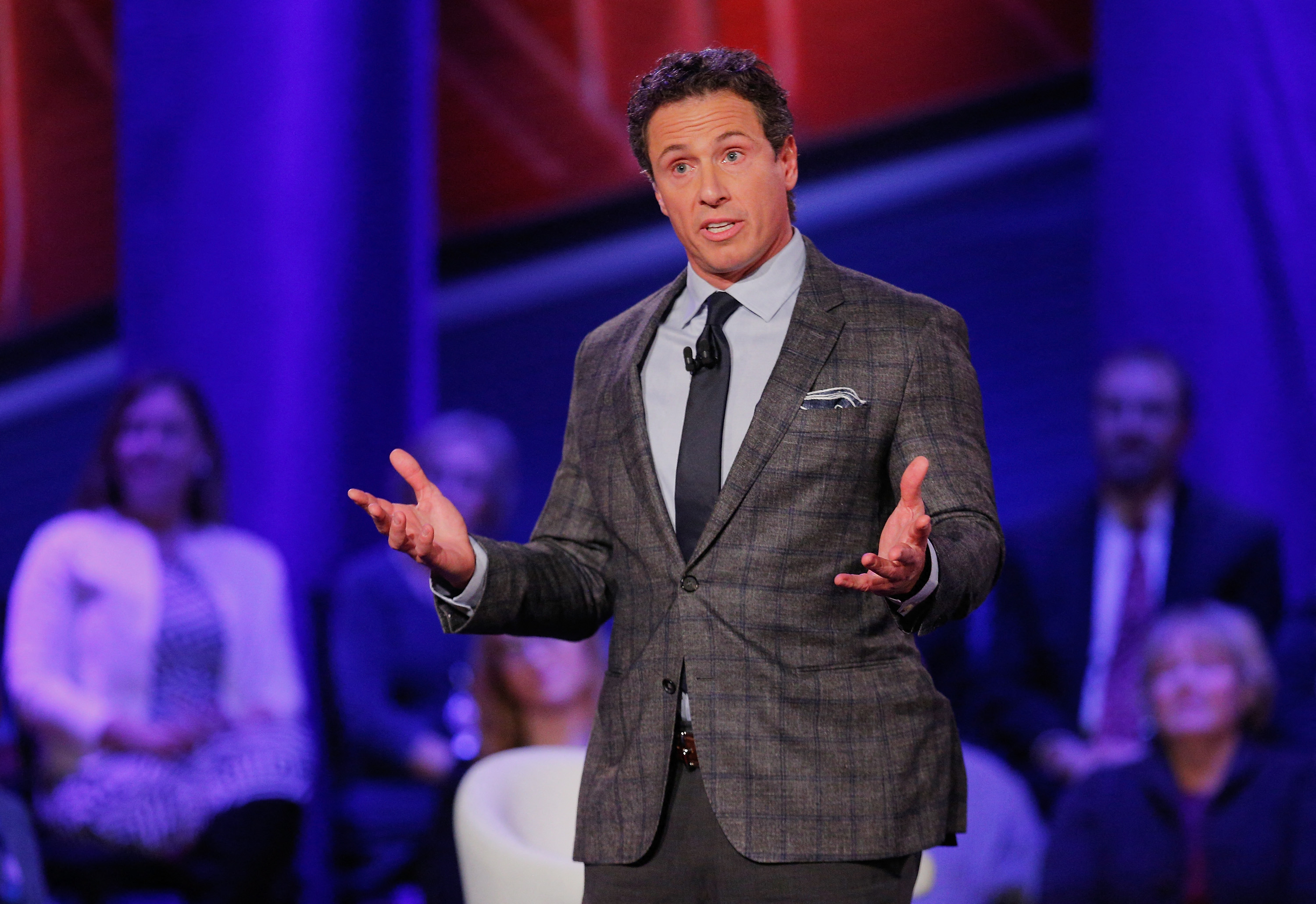 Mantan presenter CNN Chris Cuomo