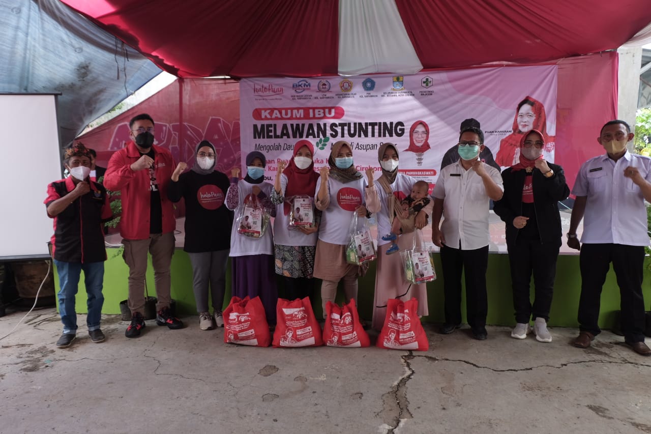 Kegiatan Gerakan Melawan Stunting dilaksanakan di  di Kelurahan Karyamulya, Kecamatan Kesambi, Kota Cirebon, Jawa Barat, pada Rabu (22/12).