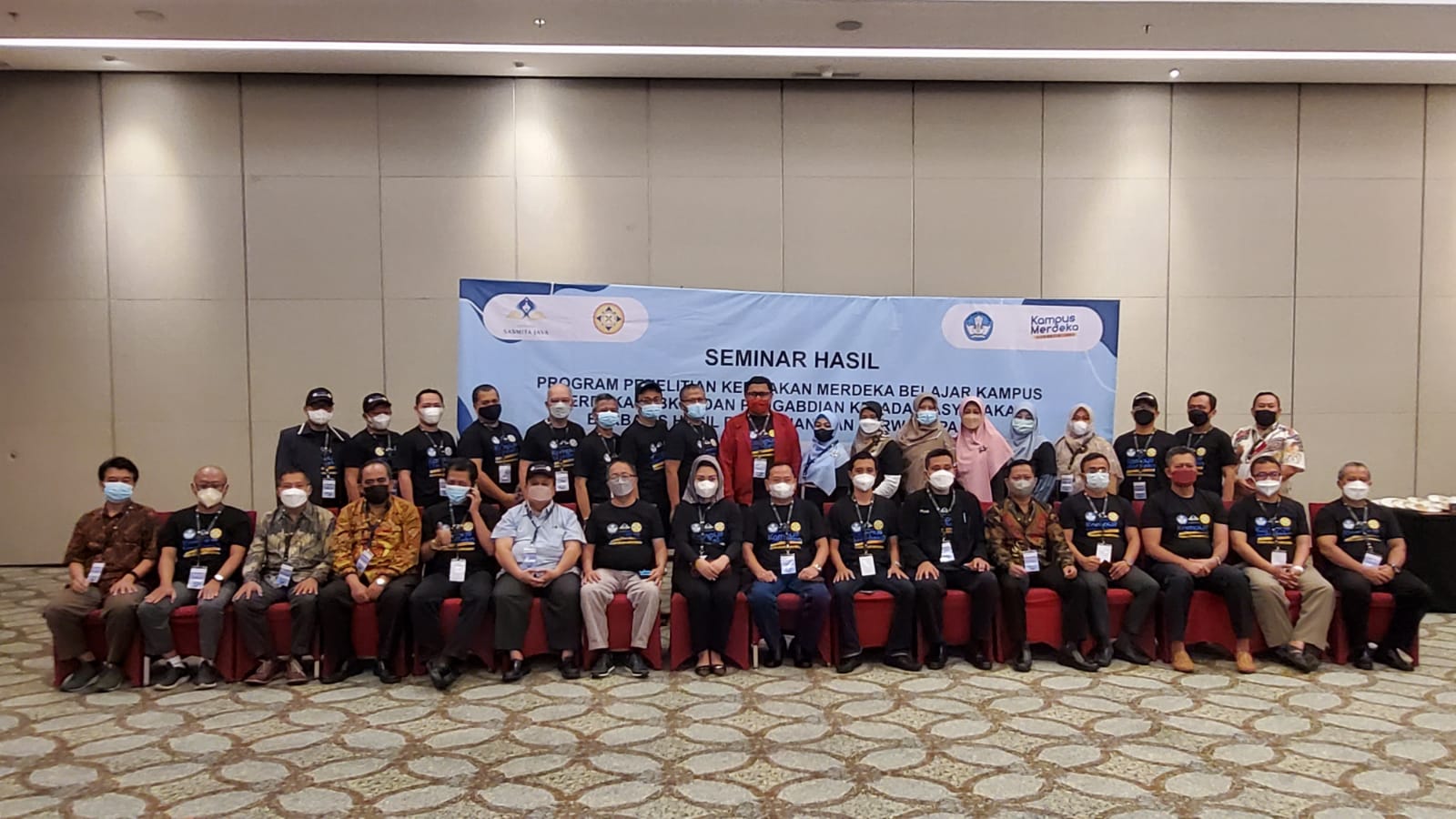 Peserta sminar hasil penelitian kebijakan Merdeka Belajar Kampus Merdeka (MBKM)