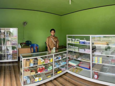 BUM-Des Titi Wangi di Kecamatan Candi Puro, Lampung Selatan, memasarkan sejumlah produk kebutuhan masyarakat desa