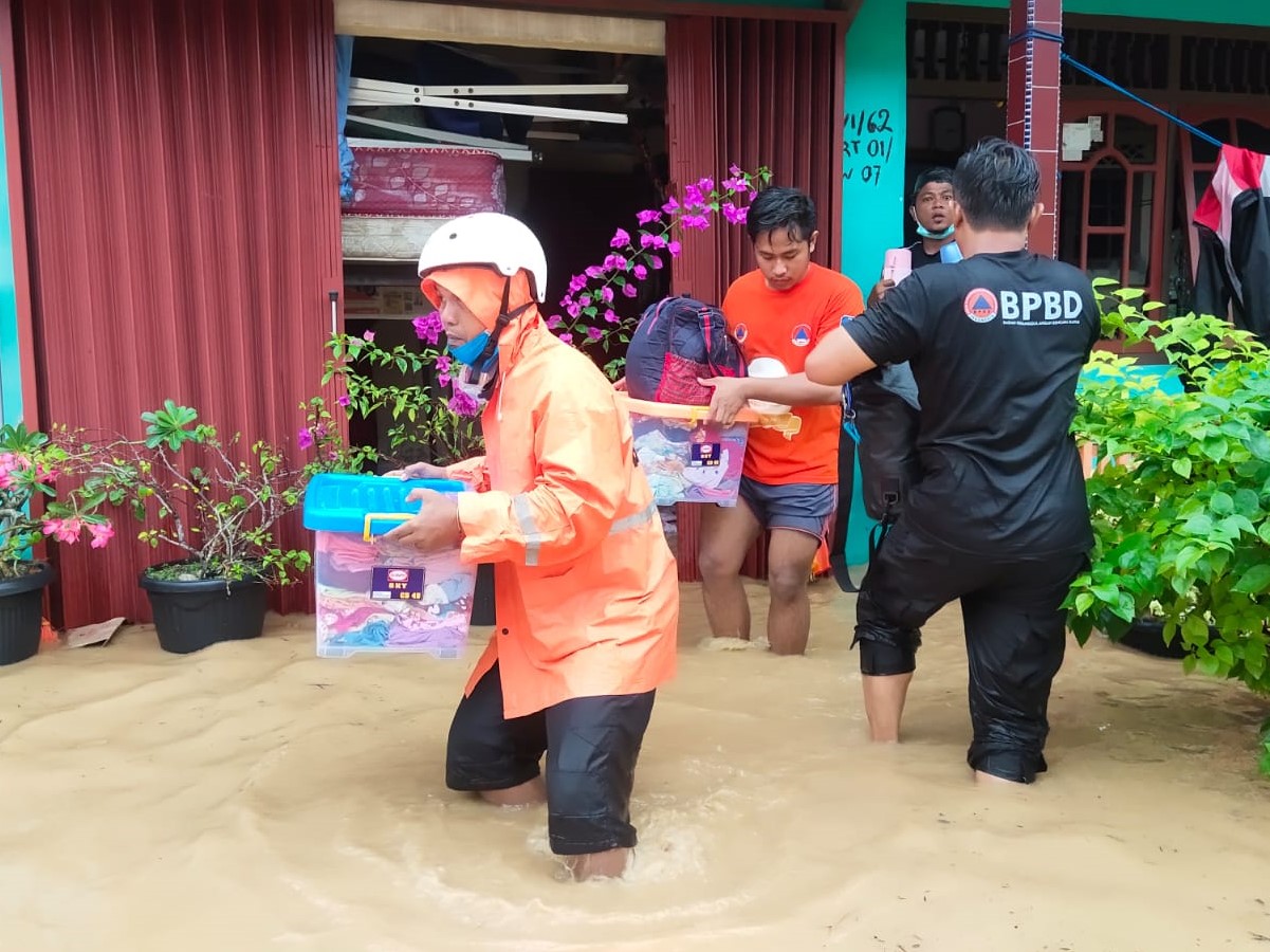 Kota Pangkalpinang merupakan daerah terparah yang terdampak banjir rob sebanyak 792 rumah.