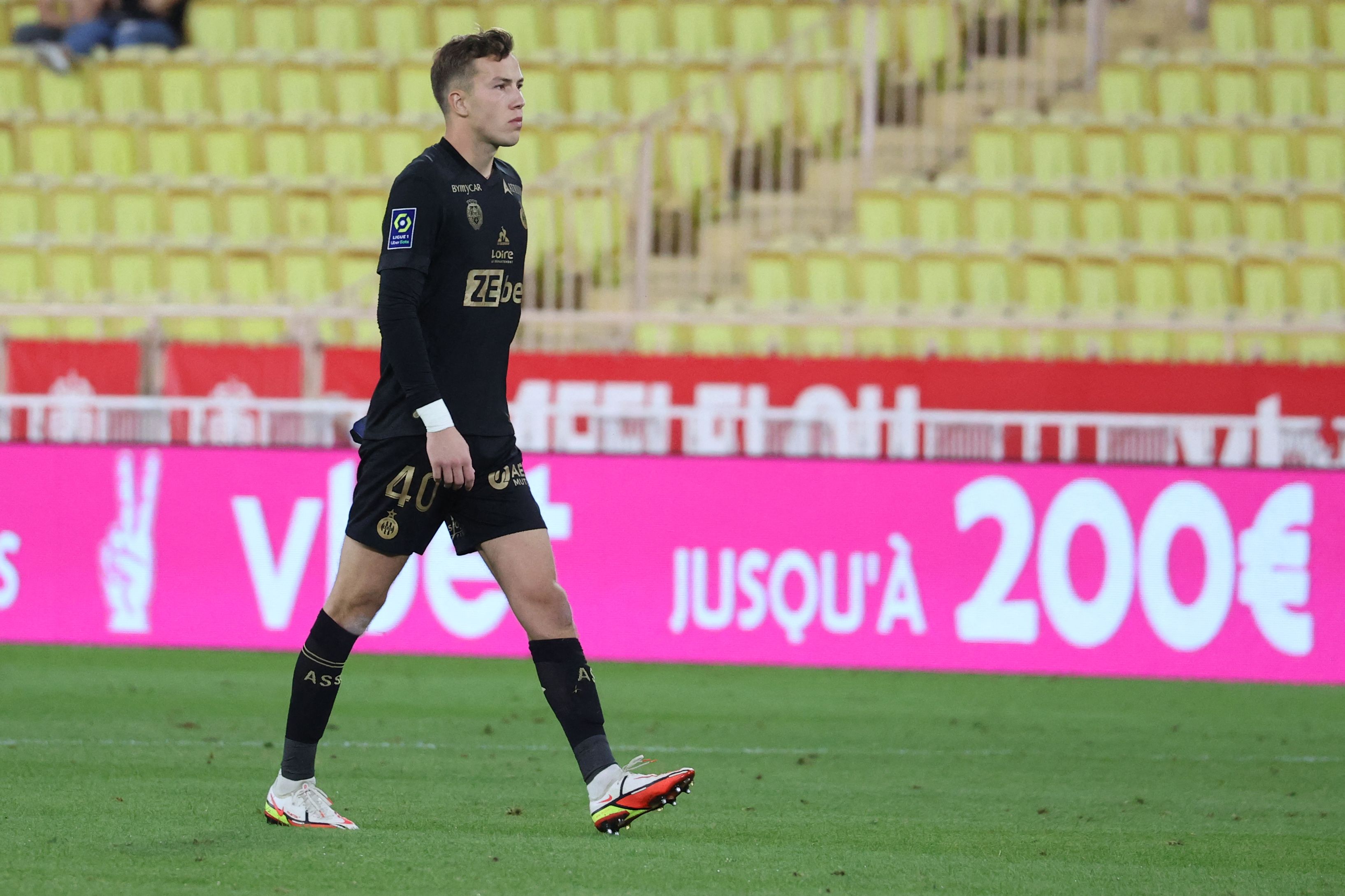 Penjaga gawnag Saint-Etienne Etienne Green