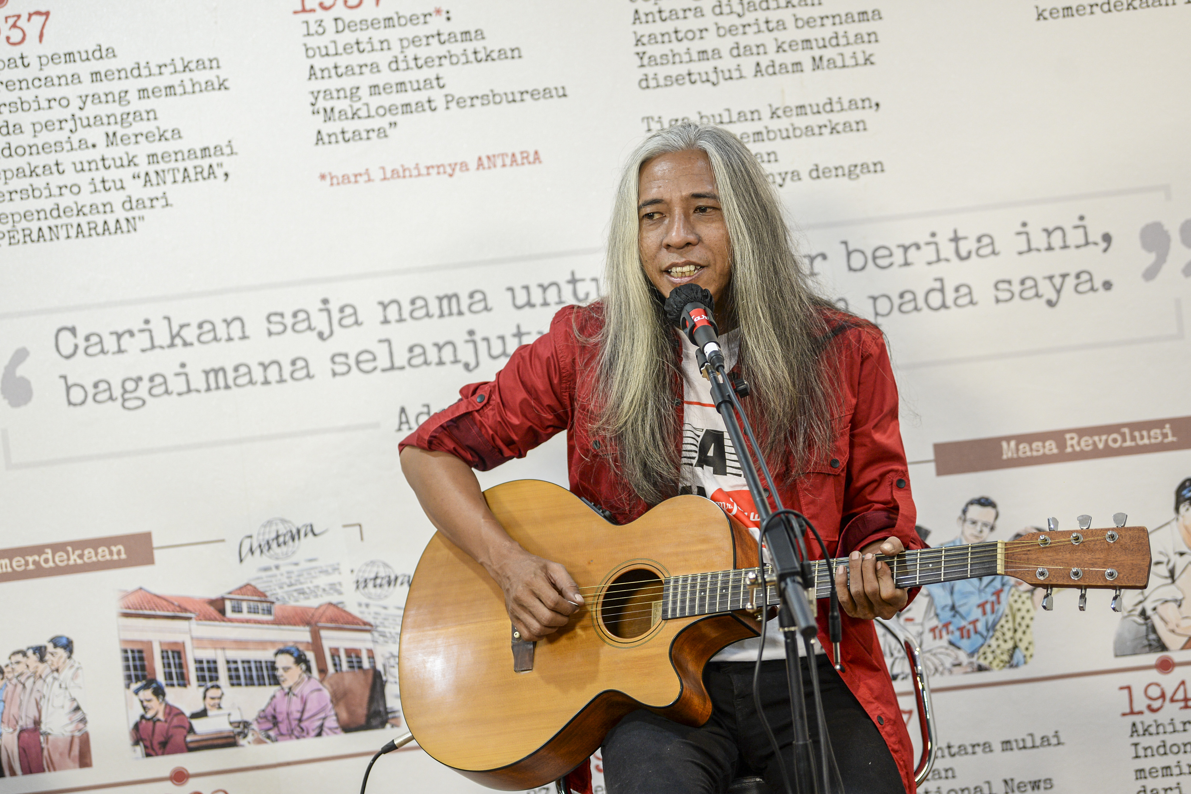 Musisi Fajar Endra Taruna Mangkudisastro atau Jarwo.