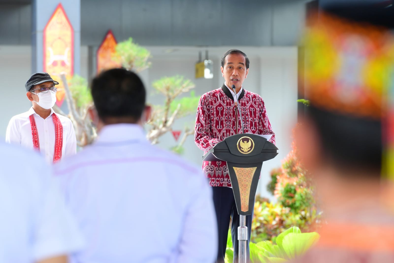 Presiden Joko Widodo saat meresmikan Bandara Tebelian di Sintang, Kalimantan Barat.