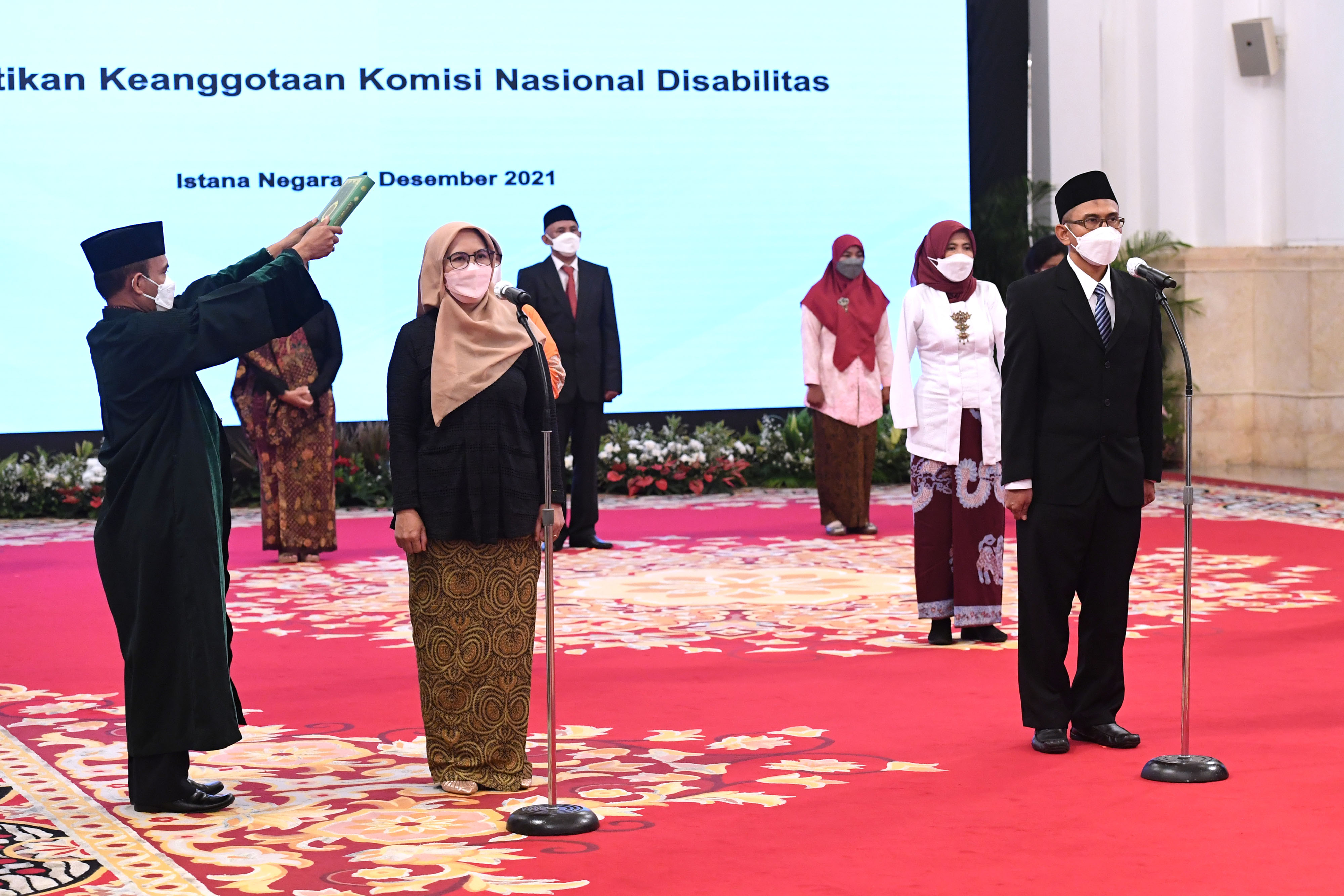 Momen pelantikan Komisi Nasional Disabilitas
