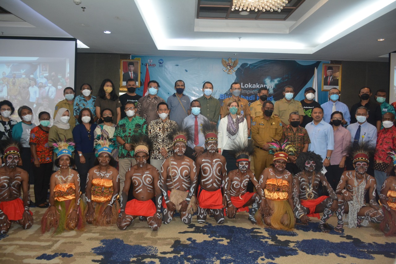 Mitra Program Blue Abadi Fund Berbagi Pengalaman Konservasi di Papua Barat