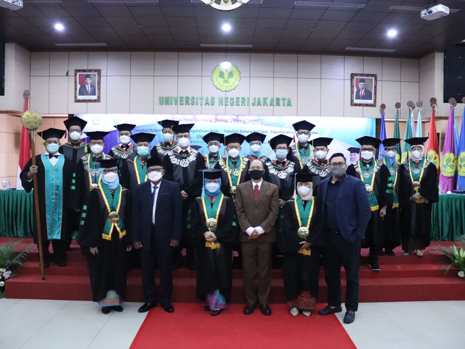 UNJ Kukuhkan 3 Guru Besar dari 3 Fakultas 