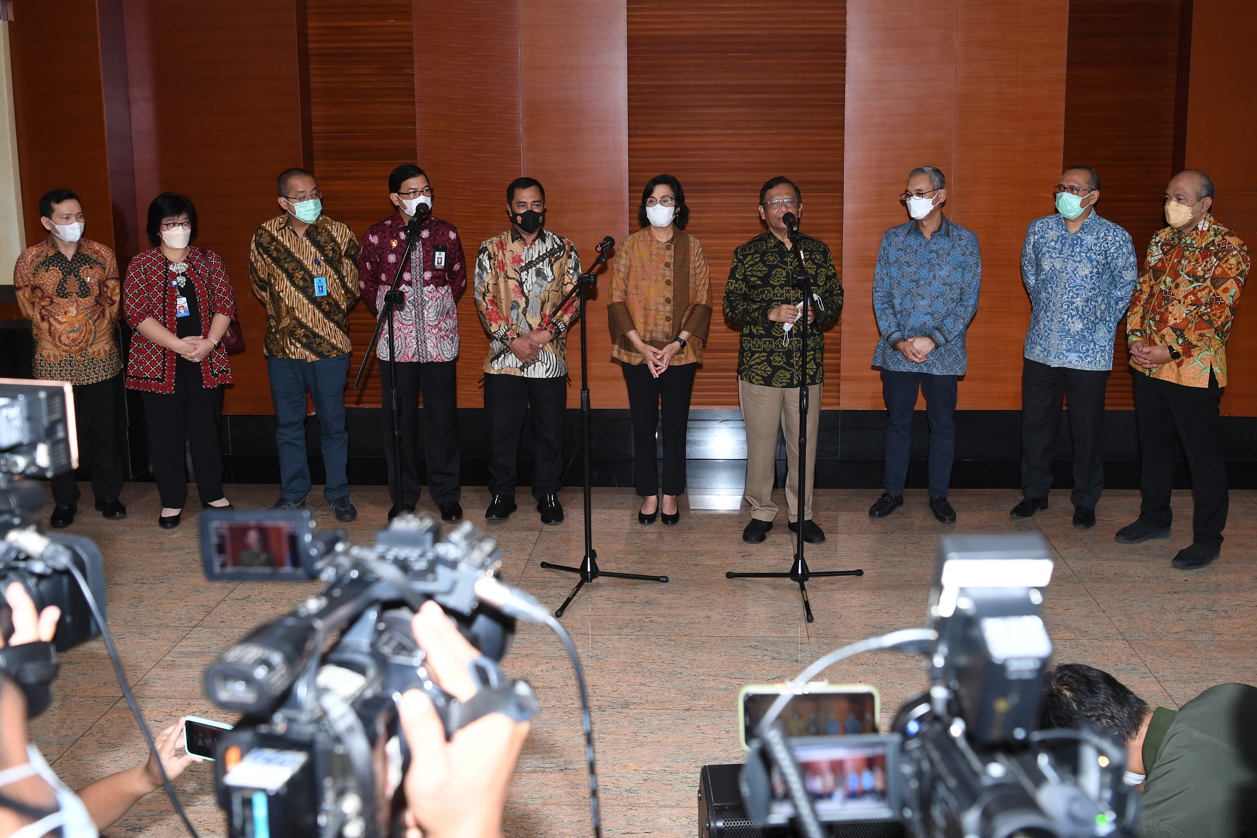 Momen pelatikan Satgas BLBI 