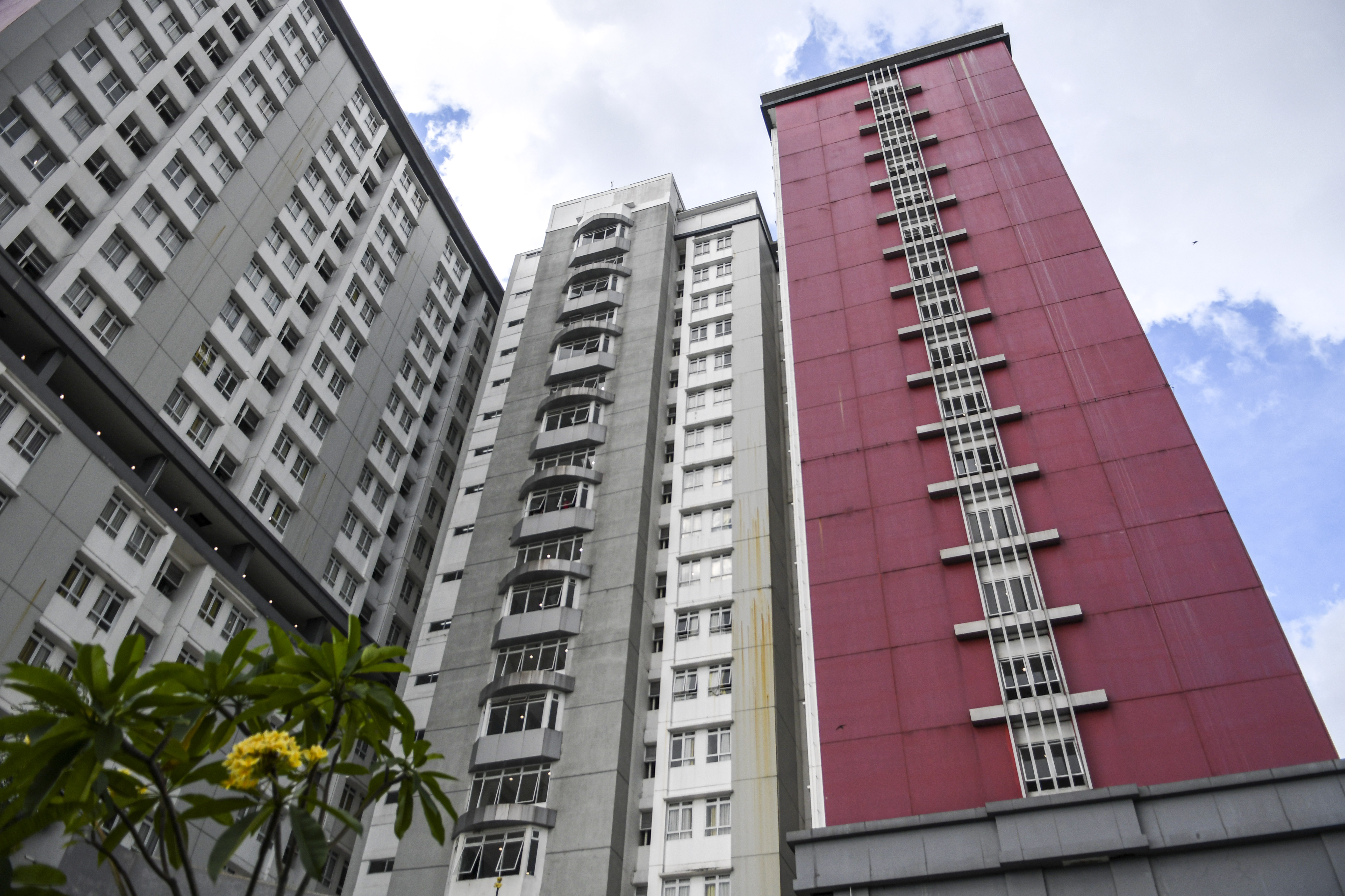  Suasana dari Tower 8 Rumah Sakit Darurat Covid-19 (RSDC) Wisma Atlet Pademangan, Jakarta.