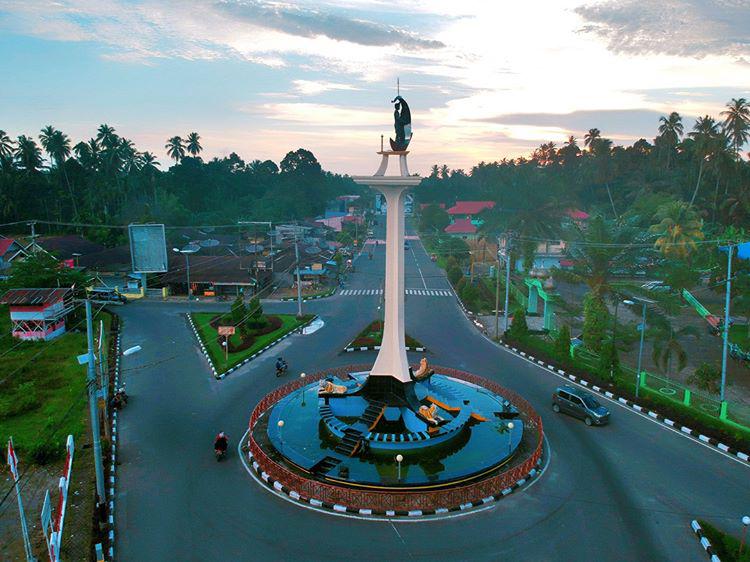 Ilustrasi: Ikon Kabupaten Agam, Sumbar.