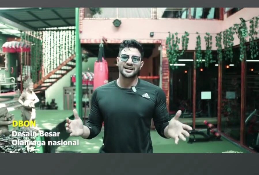 Ammar Zoni, mengajak masyarakat agar menekuni olahraga yang digemarinya.