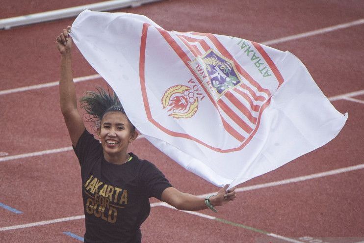 Pelari DKI Jakarta Emilia Nova 