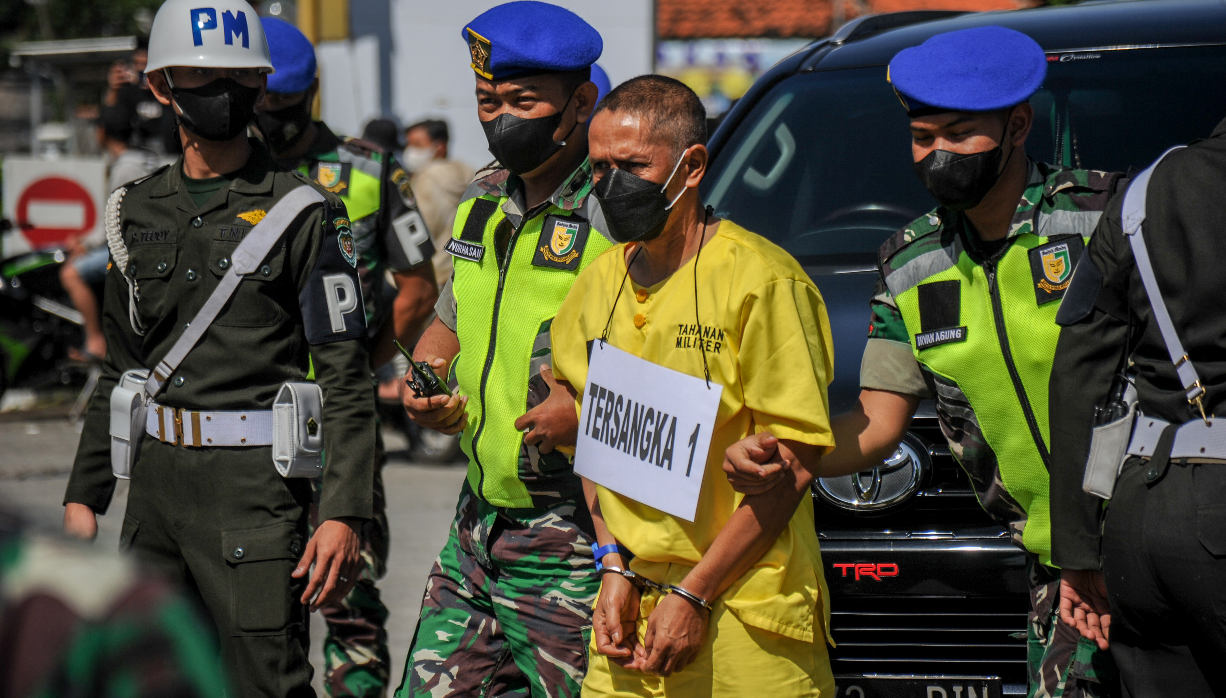 Tiga Anggota TNI Tersangka Tabrak Lari Nagreg Diserahkan ke Oditur Militer II
