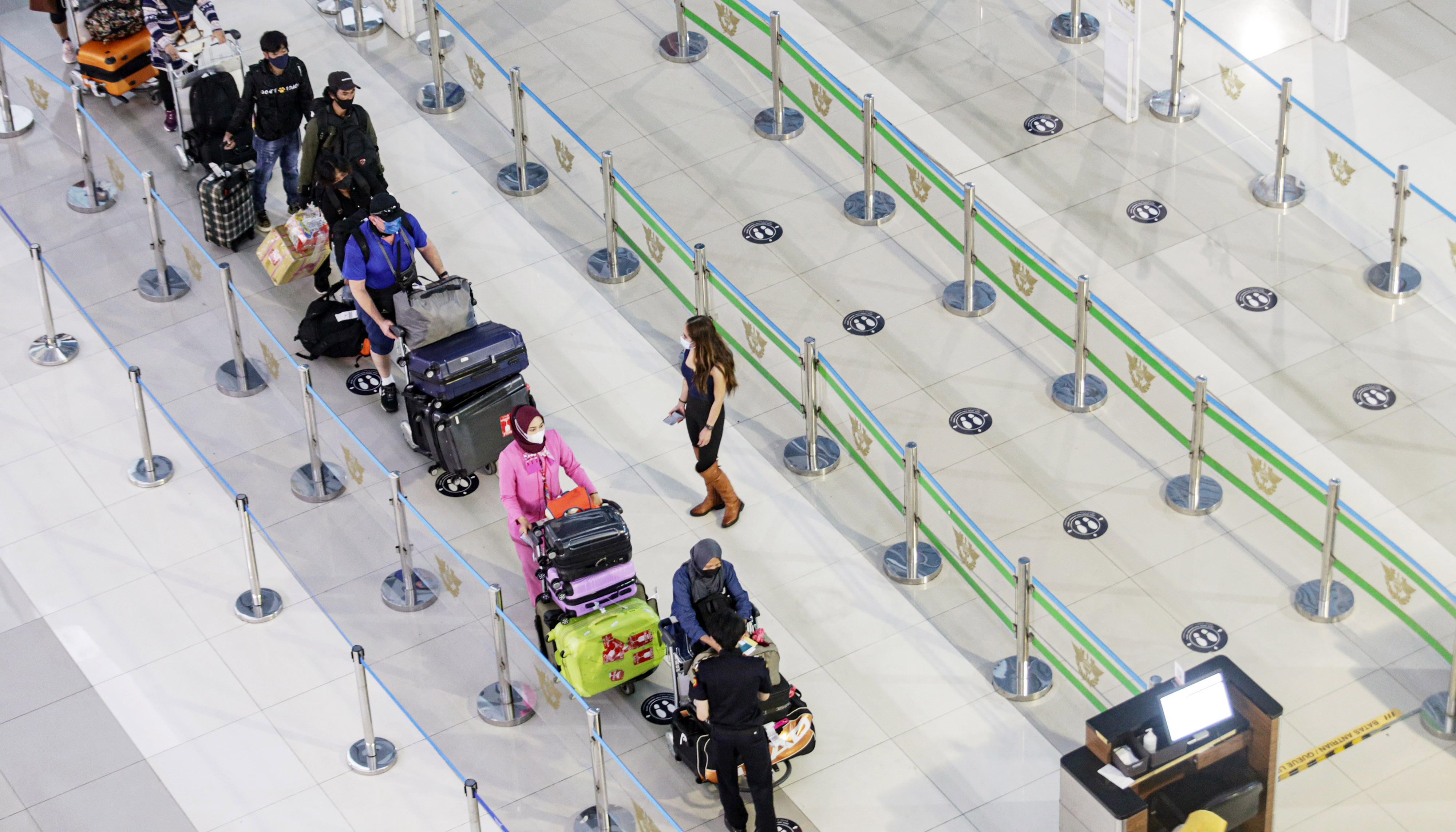 Antisipasi Omikron, Mobilisasi Keluar-Masuk Jakarta Diperketat