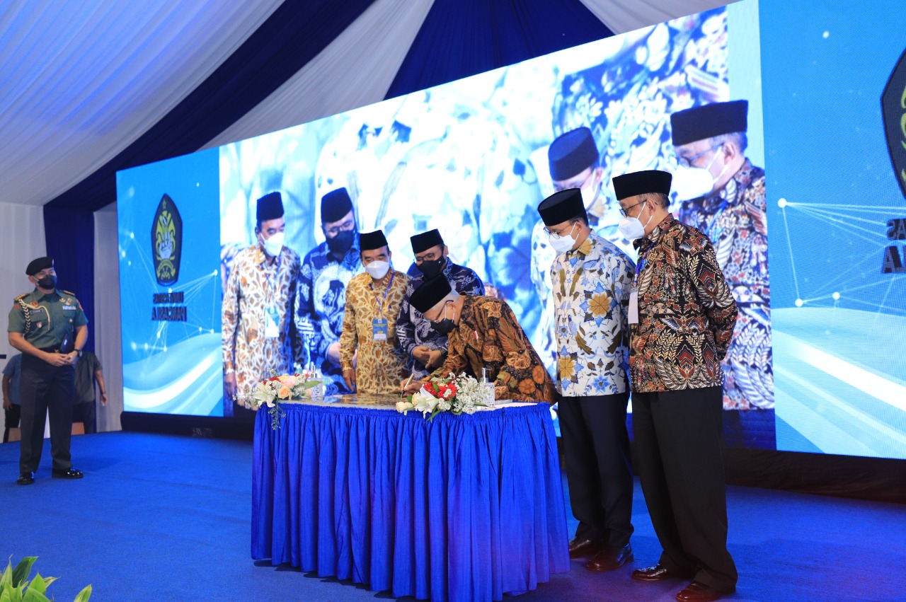 Wakil Presiden RI KH.Ma’ruf Amin meresmikan enam rumah ibadah di lingkungan kampus Universitas Pancasila, Jakarta.